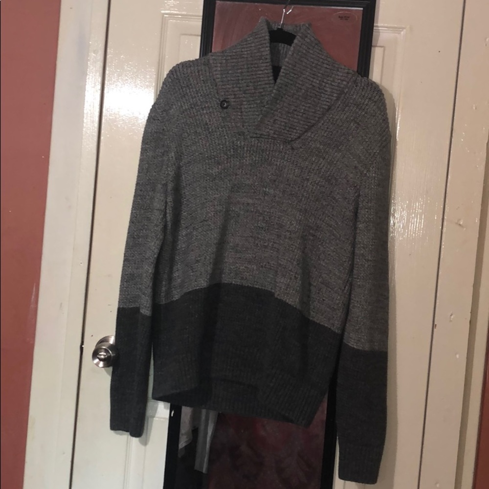 Men’s Gap Sweater